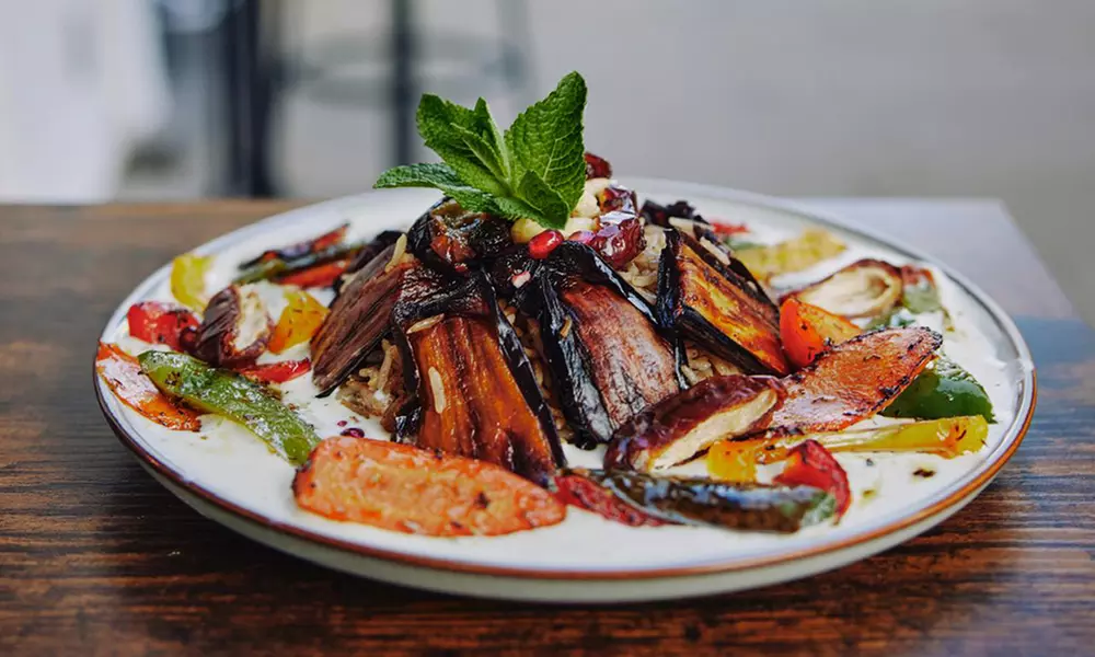 2 Falafel-Wraps To-Go