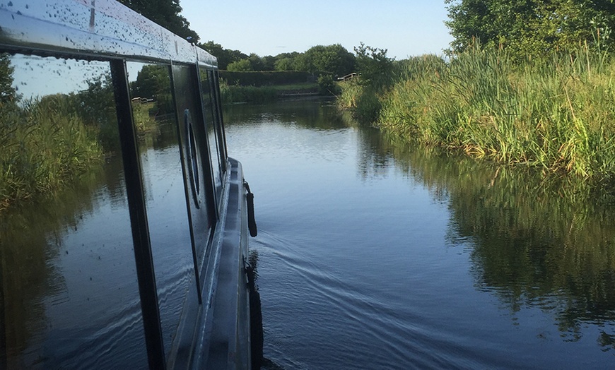 Image 3: Canal Cruise with Breakfast
