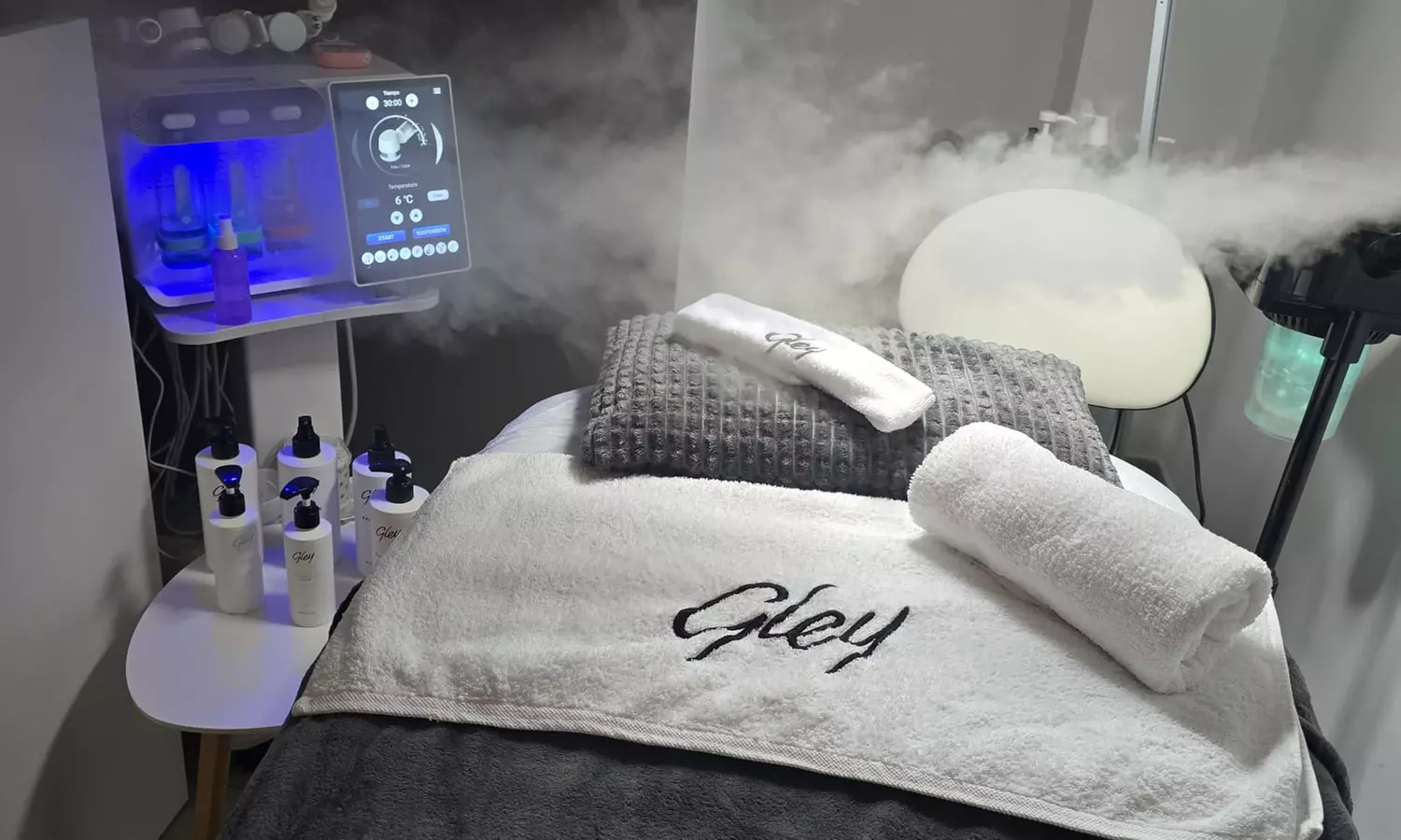 Limpieza facial, Hydrafacial o Premium con kobido y máscara led/oro