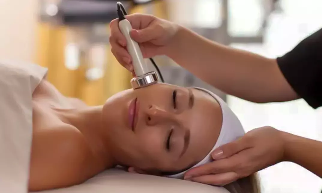 One, Two or Three 60-Min Customized, Anti Aging with Microdermabrasion or Chemical Peel Facials (Up to 54% Off) - Primary Image