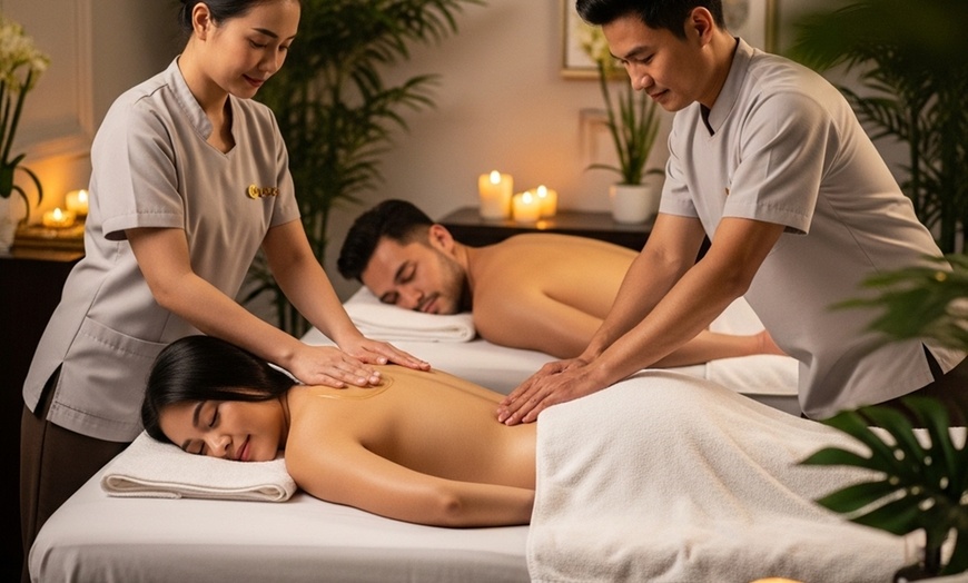 Image 2: Up to 65% Off on Couples Massage at Cura Sculpt