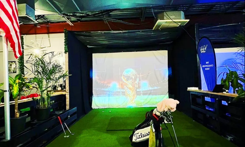 Cutting-Edge Indoor Golf Simulator Session (Up to 4 Hours)