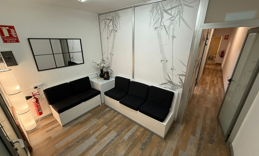 Image 5: 2, 4 o 6 sesiones de maderoterapia con  masaje drenaje linfático