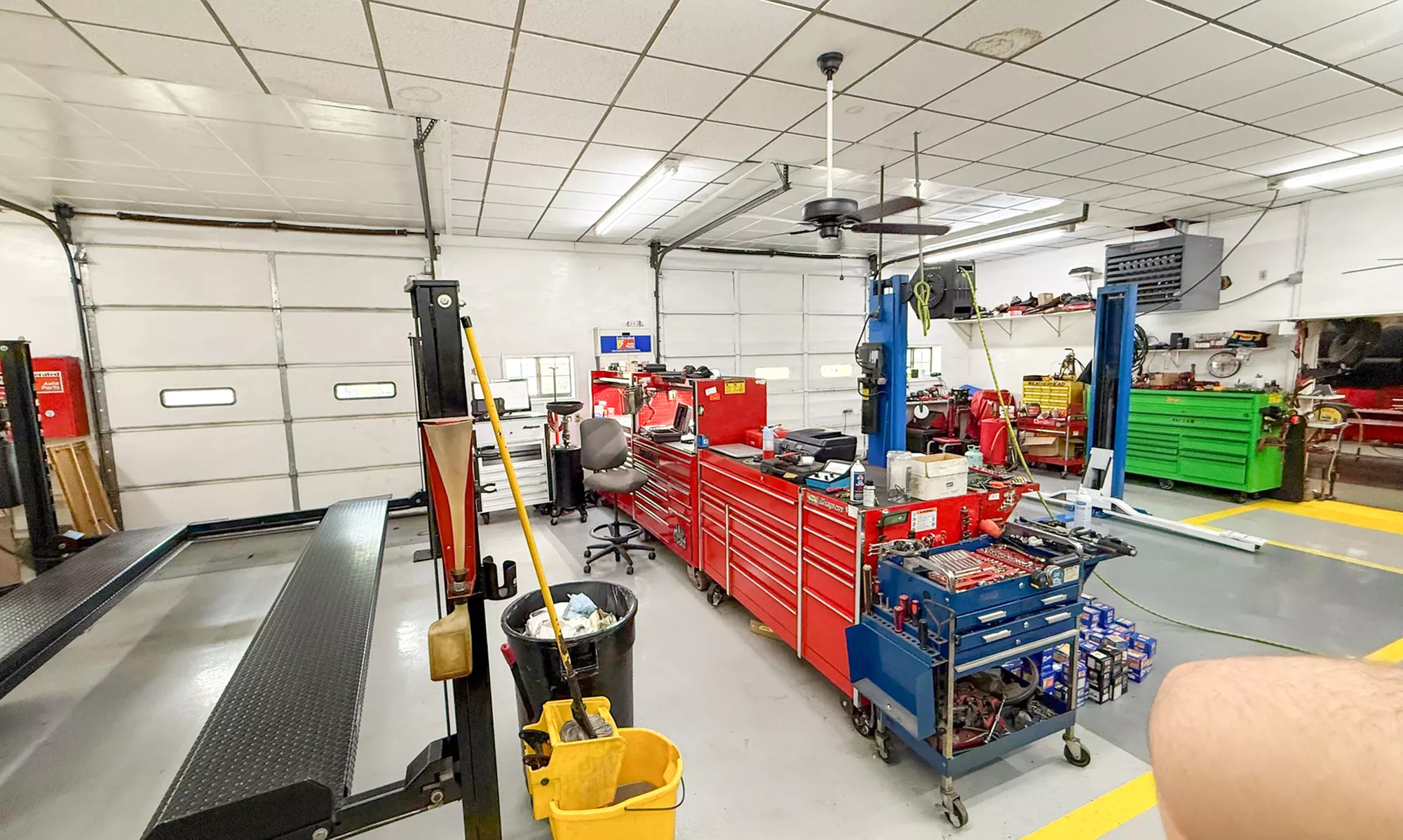 One Conventional, Synthetic Blend or Full Synthetic Oil Change
