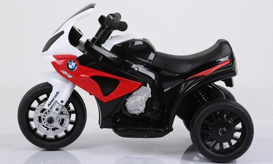 Image 4: BMW Kids' Electric Motorcycle Toy