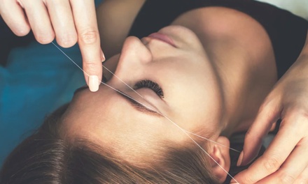 Pour sourcils et lèvres : épilation au fil - Eclateria