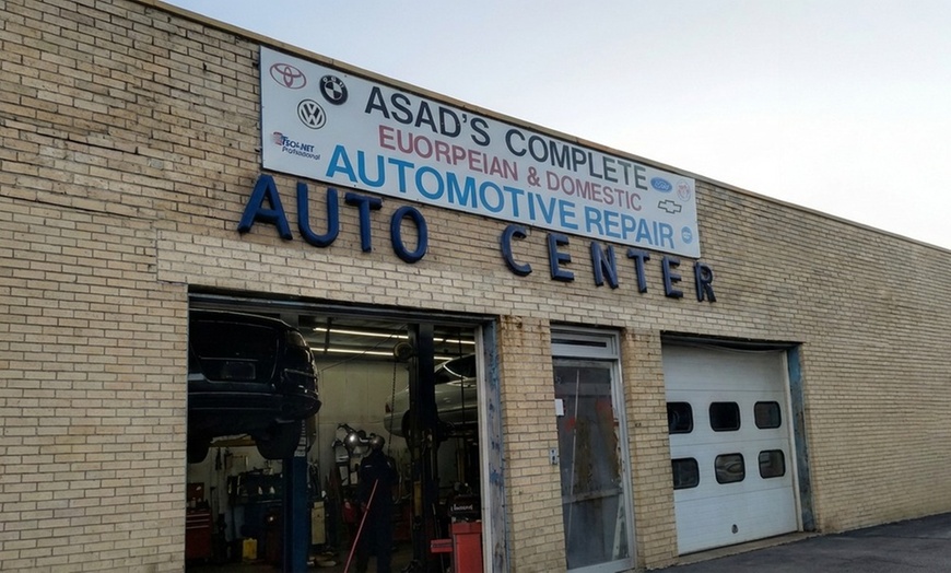 Image 2: Quality Oil Change - Up to 30% Off