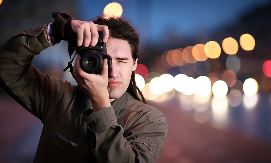 Image 1: Photography Workshop, South Bank