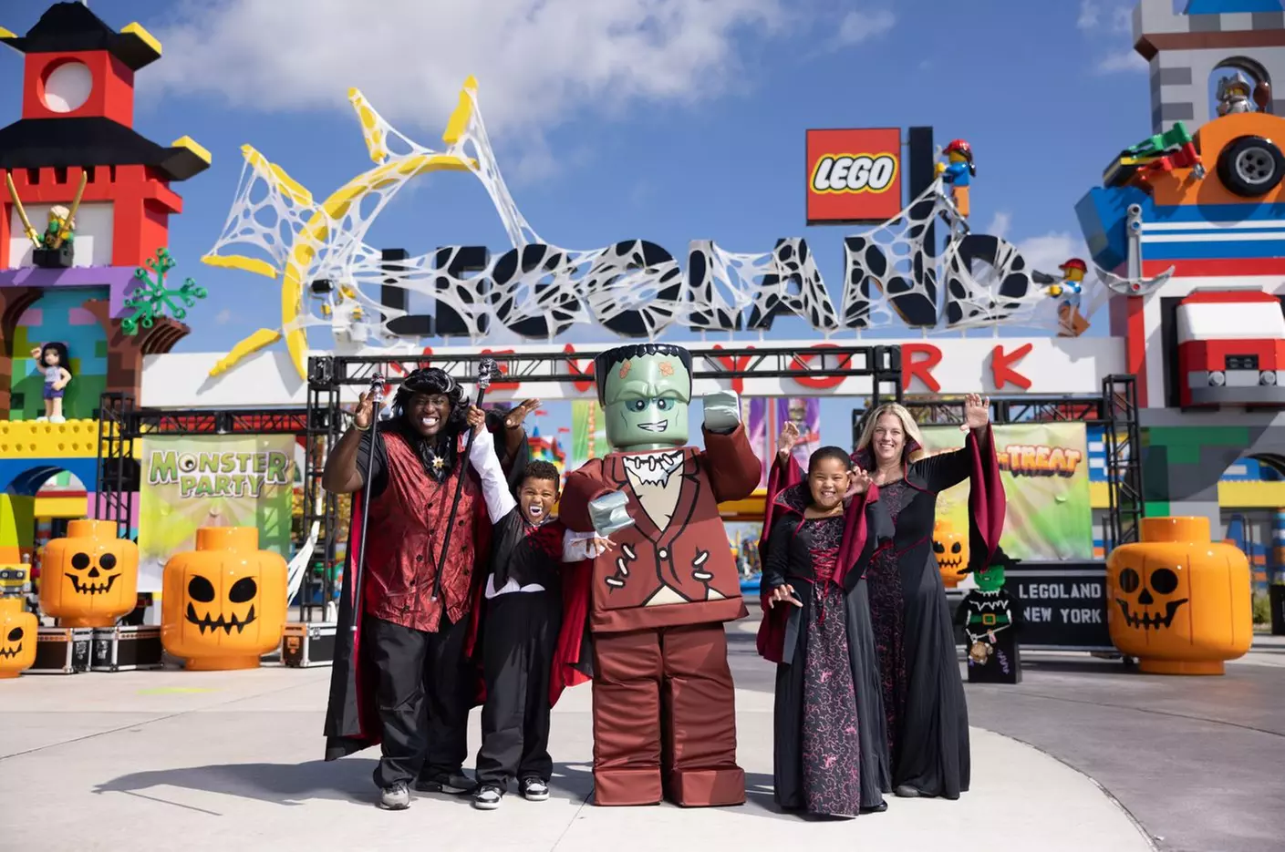 Sleep, Play, & Explore: Rooms Built for Your LEGO-Loving Crew