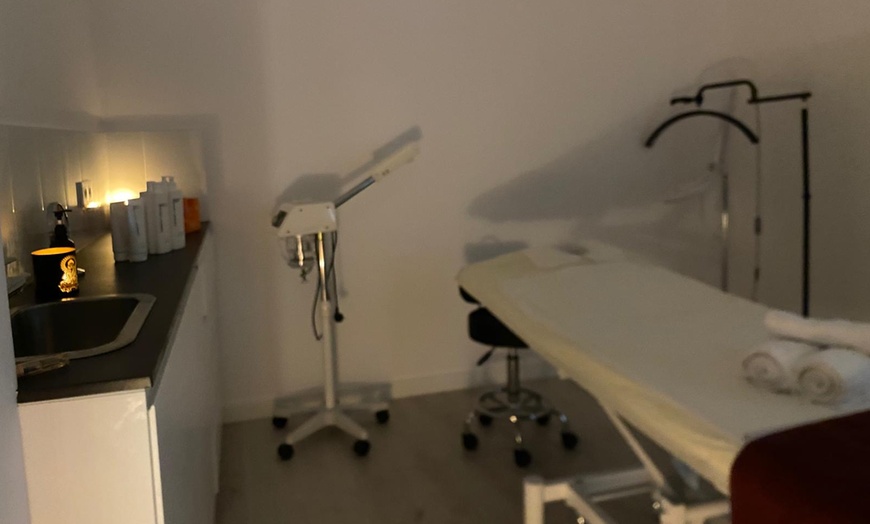 Image 4: Masaje relajante o descontracturante en pareja de 45 o 60 minutos 