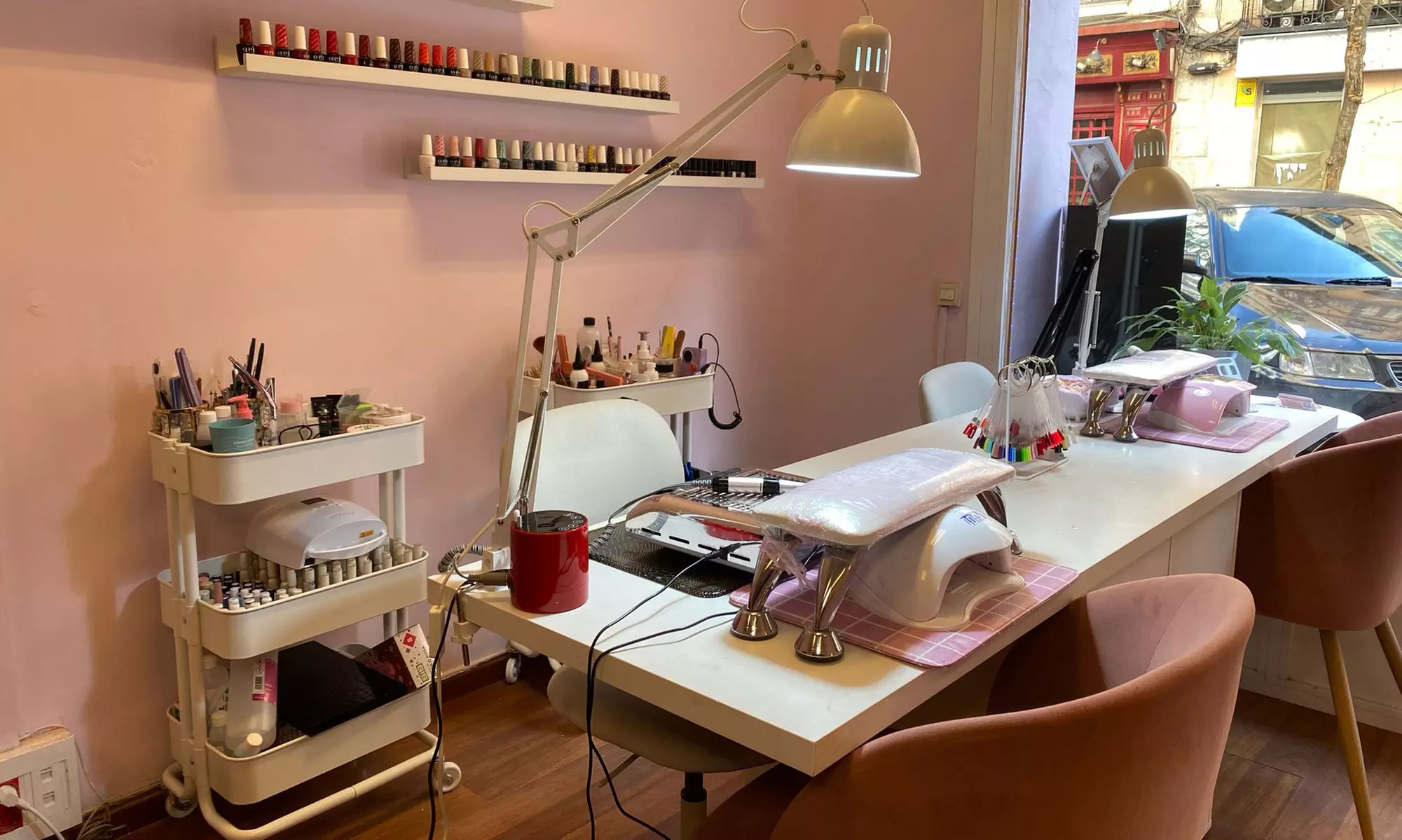 Eliminación de micropigmentacion o microblading en cejas