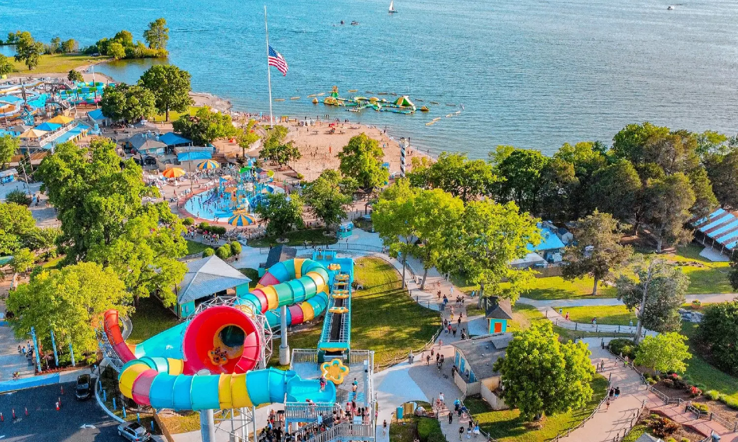 Uncover a world of excitement with GetOutPass Tennessee - Access to top spots, All-year round (Save up to 40%)