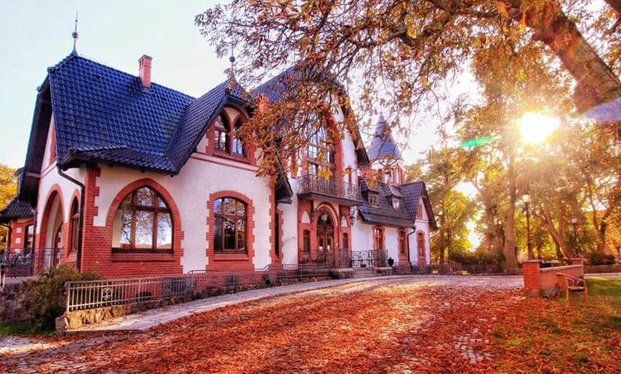 Image 10: Śniadanie, obiad lub kolacja w chmurach nad Pałacem Poledno