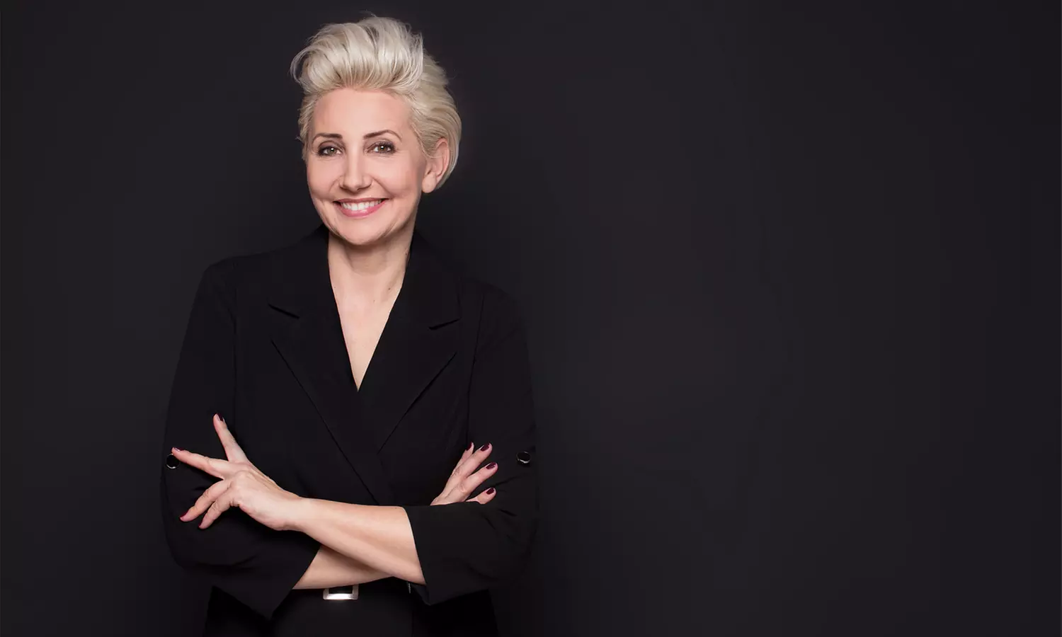 Shooting photo d'1h30, avec 2 à 4 photos sur papier, pour 1 à 5 personnes, au studio LDphoto8 - Primary Image