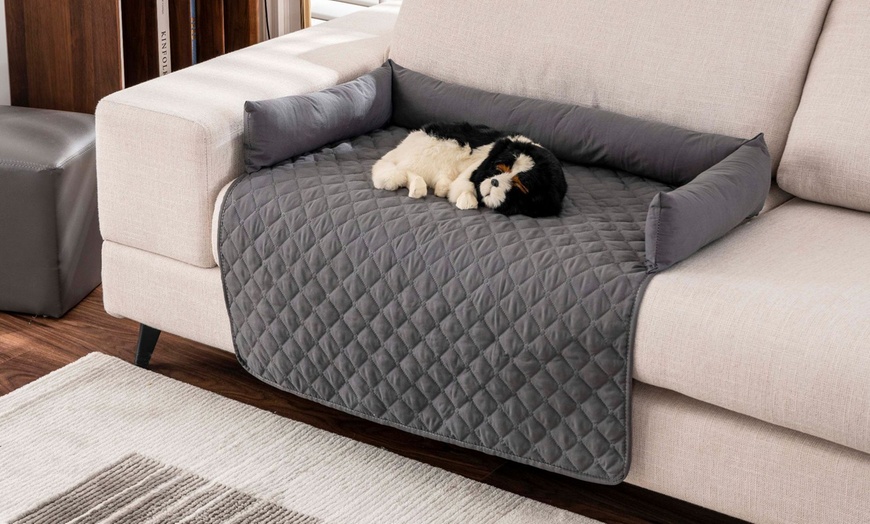 Image 3: Waterproof Padded Pet Mat in choice of colours and sizes