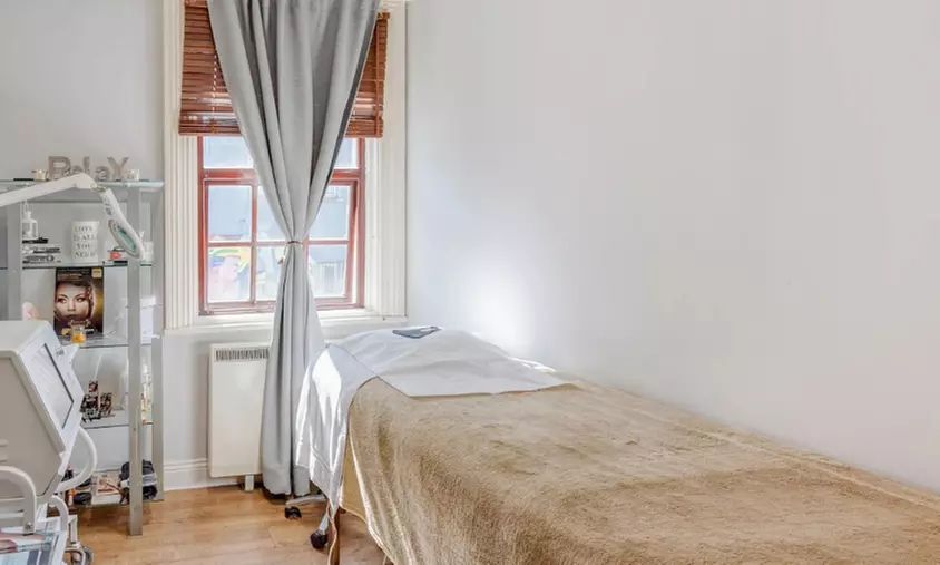 Find Calm with a 60 Minute Stone Massage