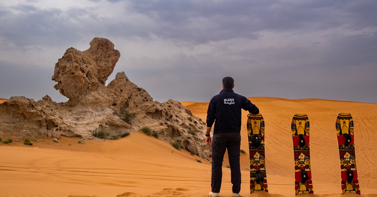 Off-road Desert Suv Tours & Thrilling Sandboarding Experience Off-road Desert Suv Tours & Thrilling Sandboarding Experience