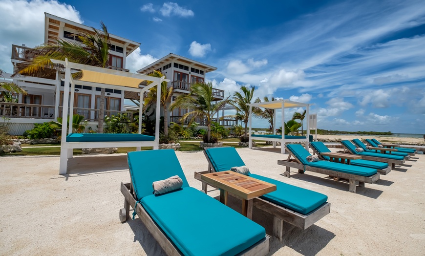 Image 8: Aruna Resort & Villas: Family-Friendly Beach Hotel Stays