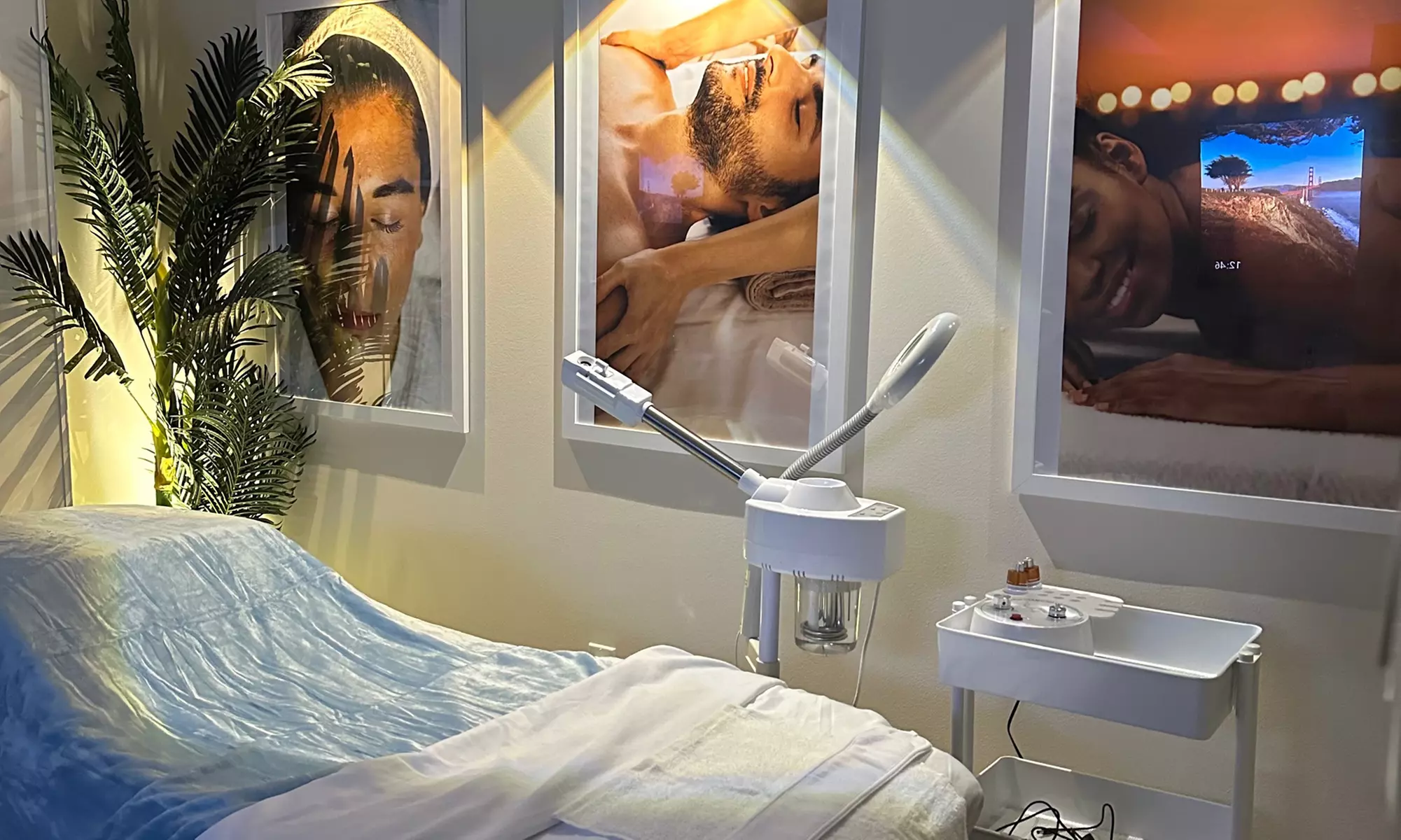 Enhance Your Eyebrows: One or Three Eyebrow Waxing and Tinting Sessions at Mini Beauty Lounge ( Up to 50% Off )