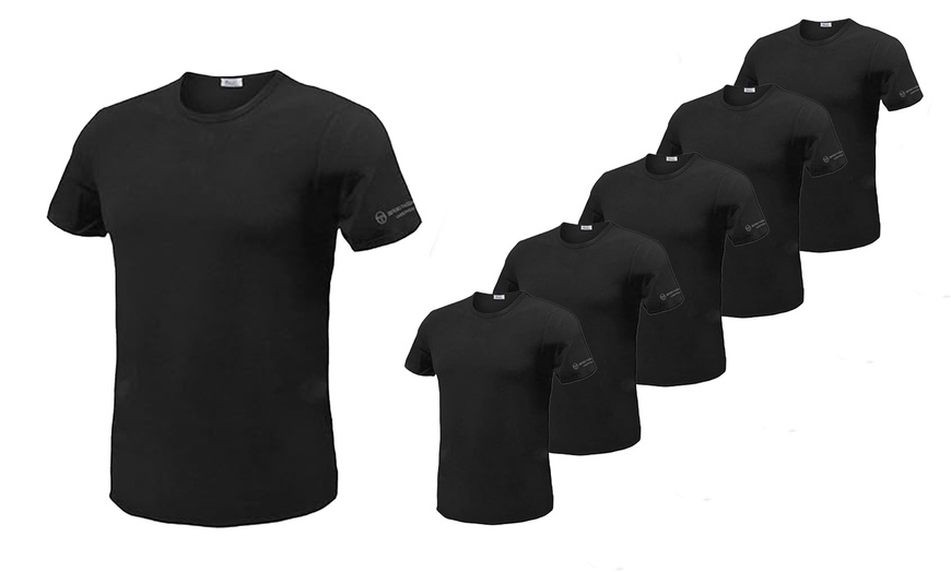 Image 11: Camiseta básica de cuello redondo de Sergio Tacchini