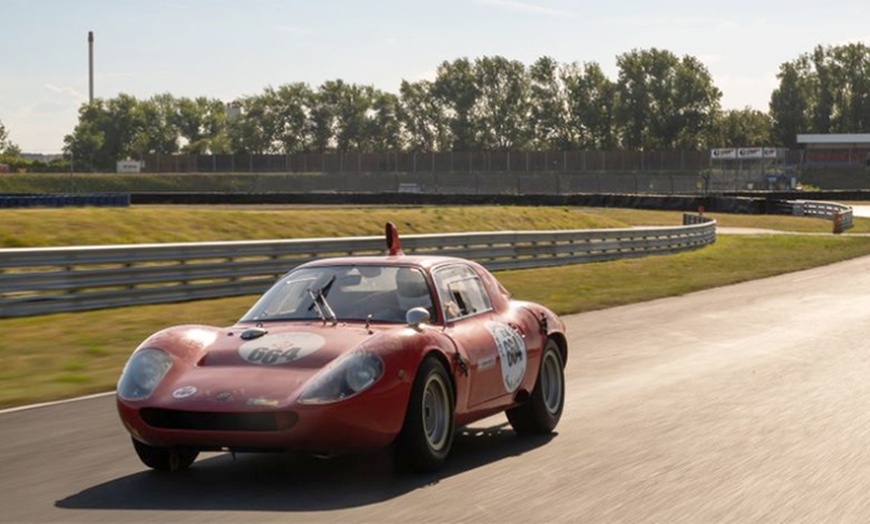 Image 1: Ticket für 1x Renntaxi-Fahrt am 26. Oktoberoder am 2. November