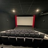 Image 5: Une place de cinéma avec popcorn pour découvrir les films du moment