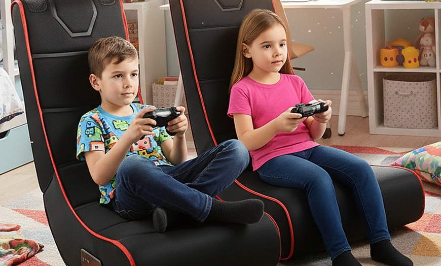 Image 3: Bluetooth Rocker Gaming Chair