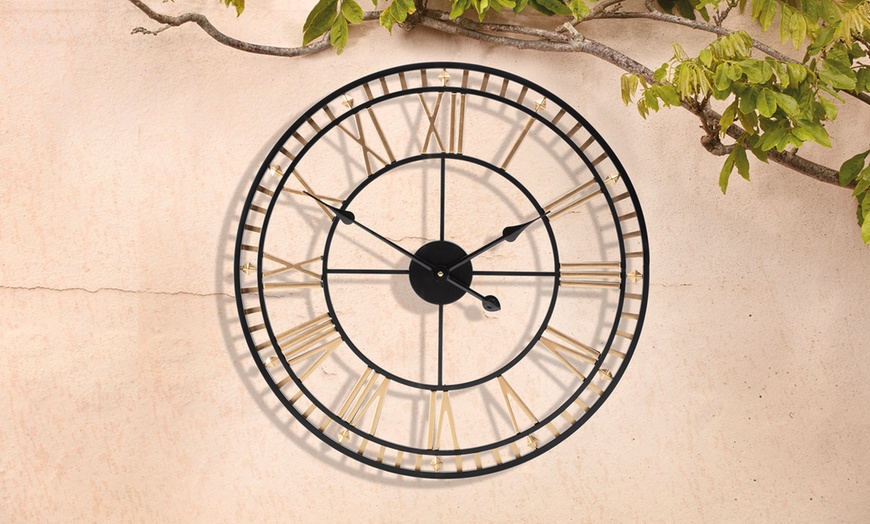 Image 3: Roman Numeral Garden Wall Clock