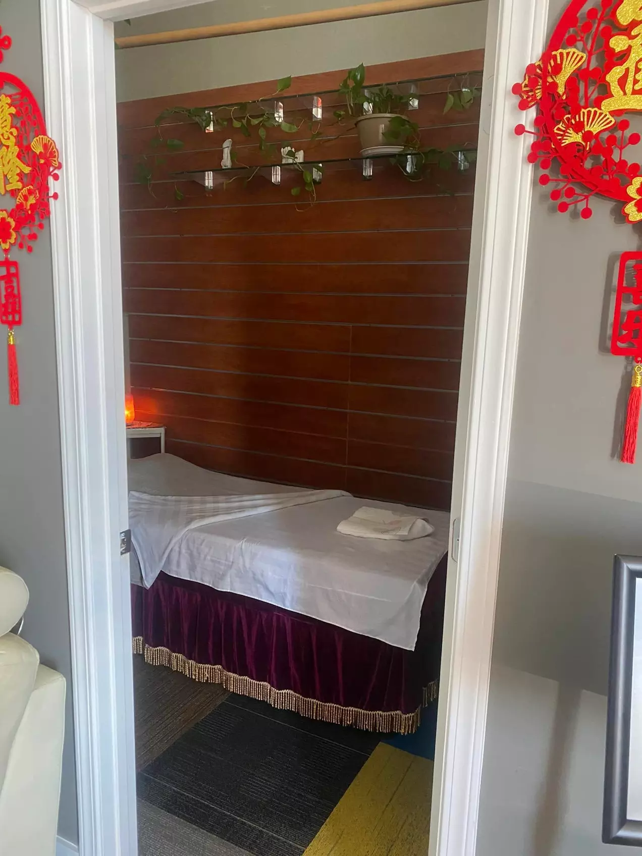 Massages for 1 or 2 with CBD Oil and Optional Hot Stones at Fuyuan Spa
