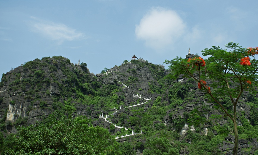 Image 12: ✈ Vietnam: 10-Night Halong Bay,Hoi An &Ho Chi Minh City Tour w/Flights