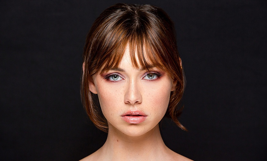 Image 3: Wertgutschein anrechenbar auf 20 oder 40 Botulinum-Einheiten