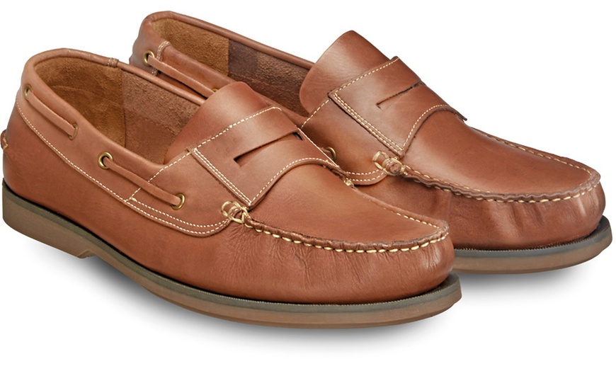 Image 6: Classic Deck Shoes