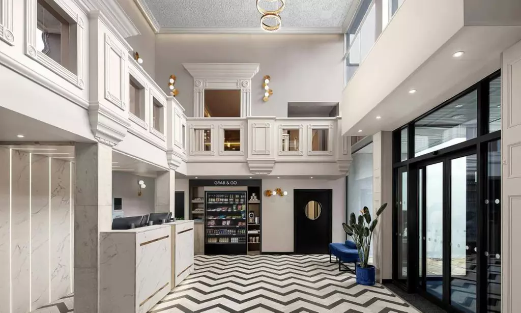 Essex: 4* Stay for 2 or 4 with Breakfast and optional Zoo tickets