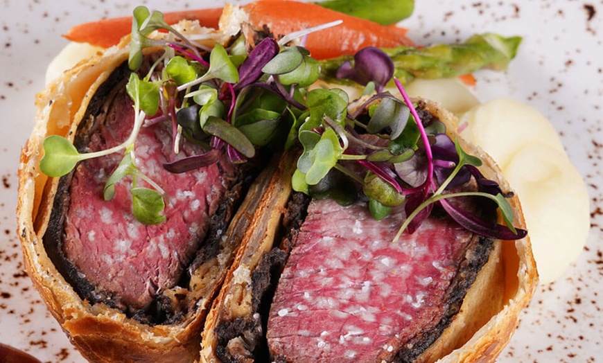 Image 5: Gordon Ramsay Pub & Grill Signature 3-Course Dinner + Wine at Caesars Palace - Up to 34% Off