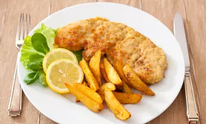 3-Gänge-Menü mit Wiener Schnitzel für 2 oder 4 Personen (bis zu 43% sparen)