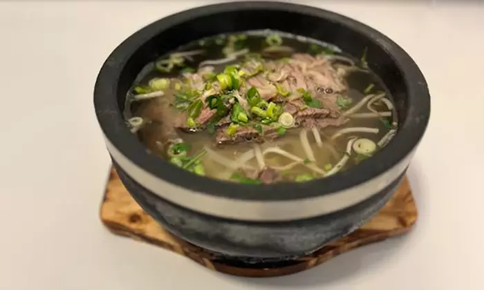 Vietnamesisches 3-Gänge-Menü à la carte für 1, 2 oder 4 Personen