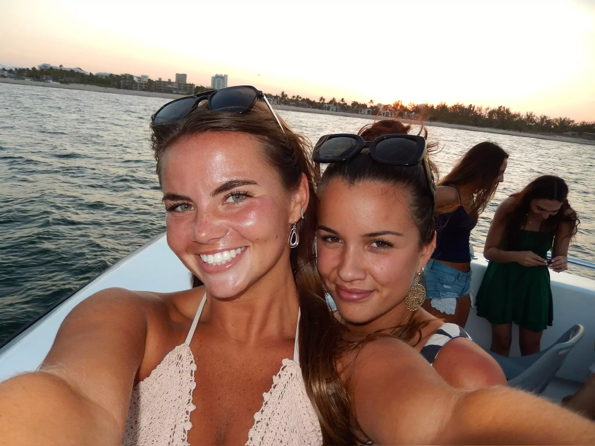 Sunset & Sightseeing Cruise – General Admission for All Ages