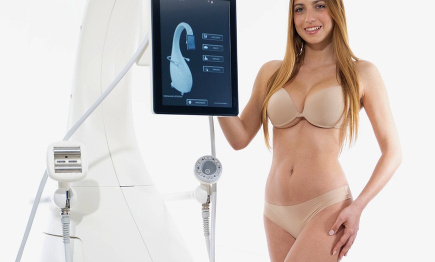 Image 5: Skin Tightening for Legs, Abs, Face Toning & Sculpting session/ More