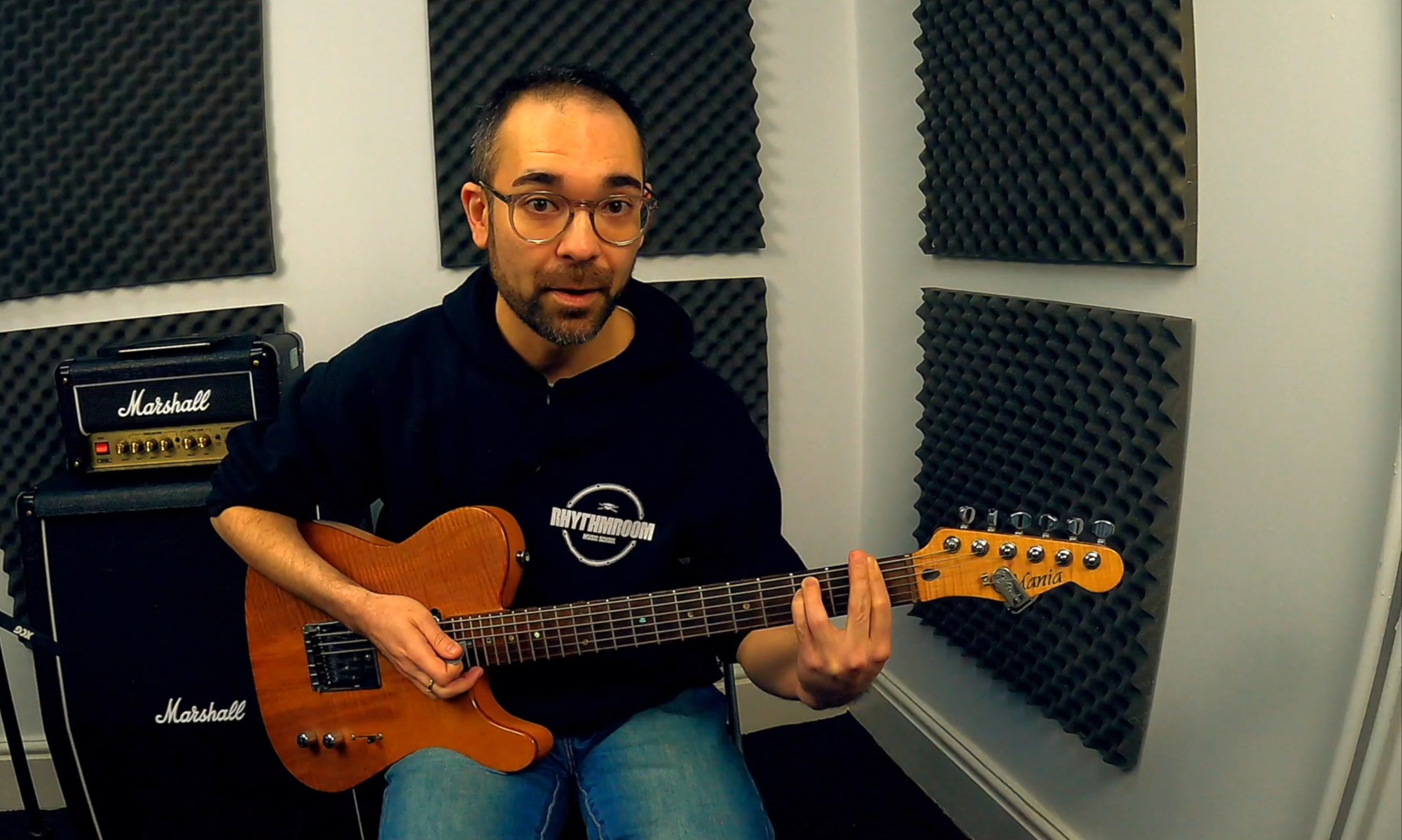 10 Pre-Recorded Online Beginner's Guitar Course from Rhythm Room