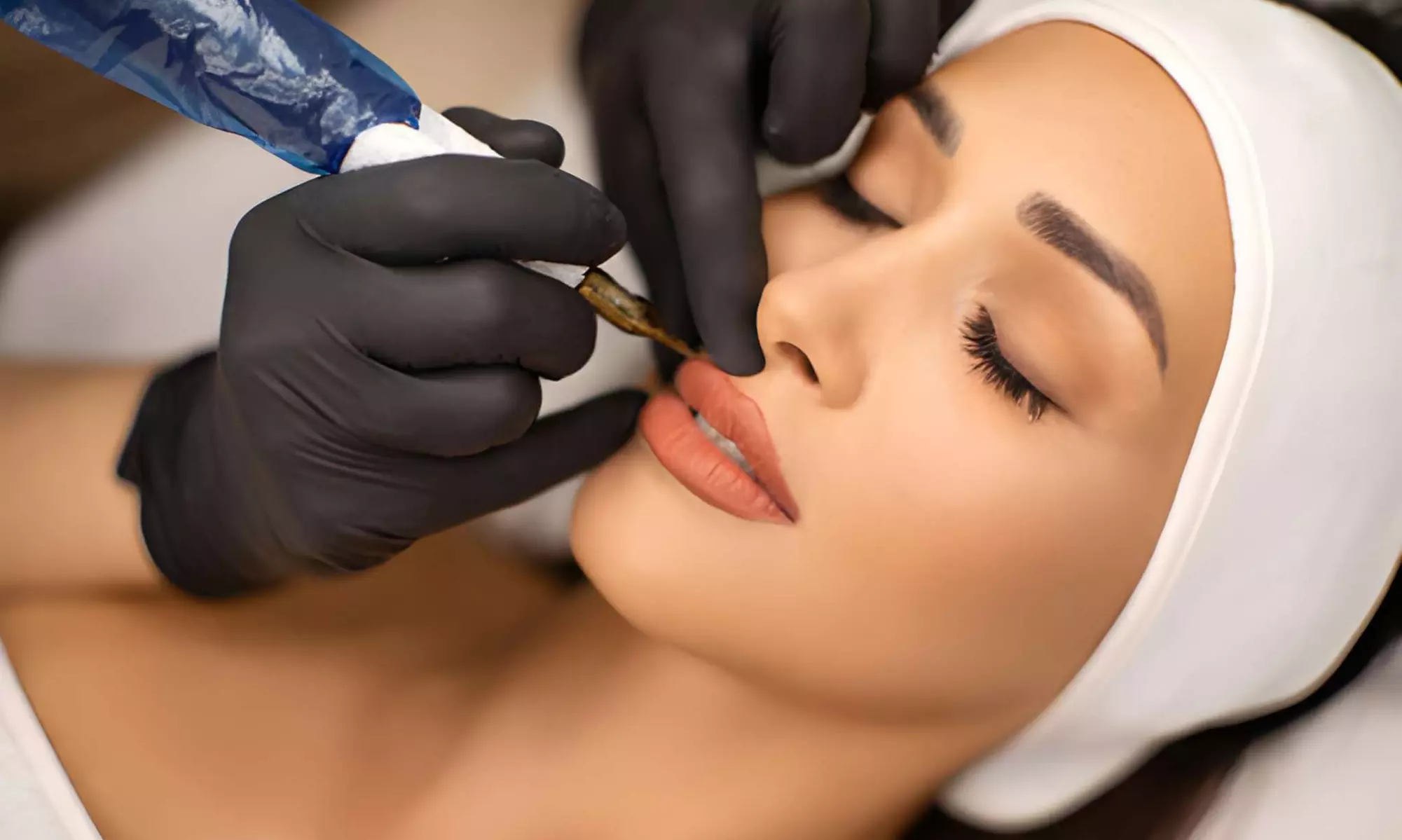 Get Phibrows Microblading or Nano Brows Sessions for Defined, Long-Lasting Brows and Effortless Beauty - Primary Image