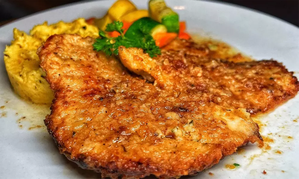 3 Course Dinner + Cocktails for 2 or 4 People, $100 or $150 Credits