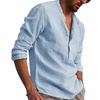 Image 6: Camicia casual con collo a V da uomo