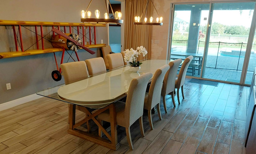 Image 2: Expert Deep Cleaning for Spaces Over 1600 Sq Ft