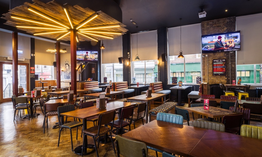 Image 4: Burgers, Pizzas, Wings, Mains and Sharers at Social Pub & Kitchen