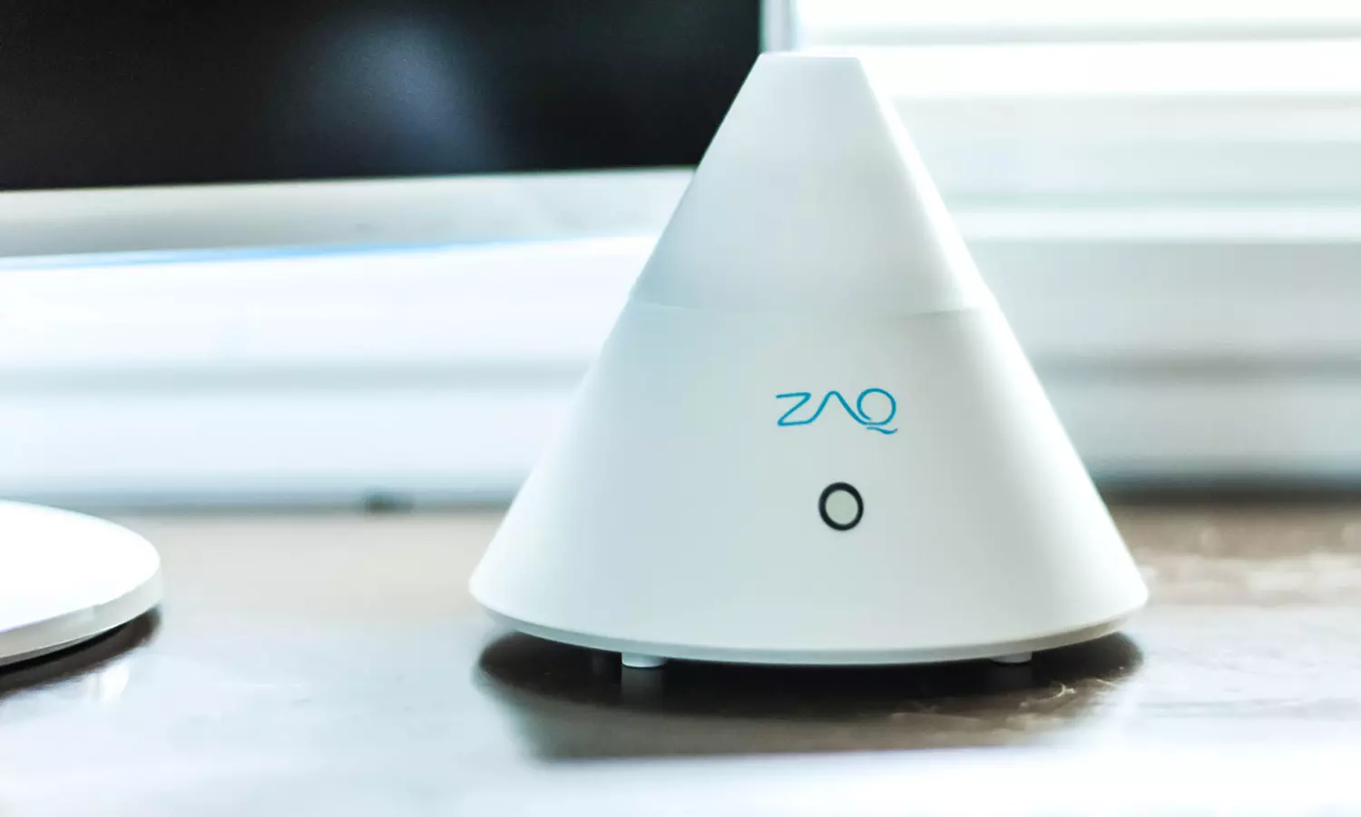 ZAQ Diffuser with Orange and Eucalyptus 100% Essential Oils - Primary Image
