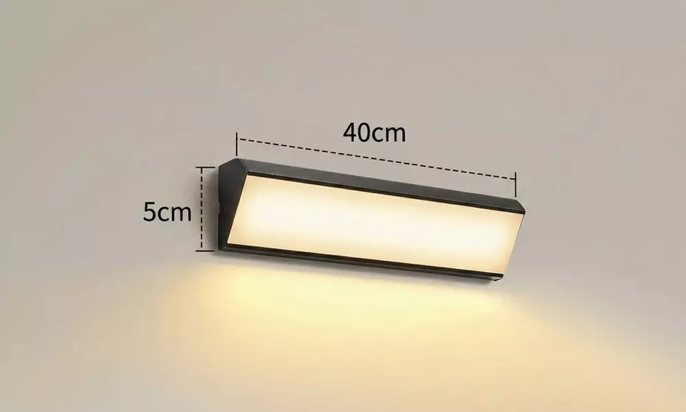 Solar Outdoor Wall Light with Intelligent Sensor
