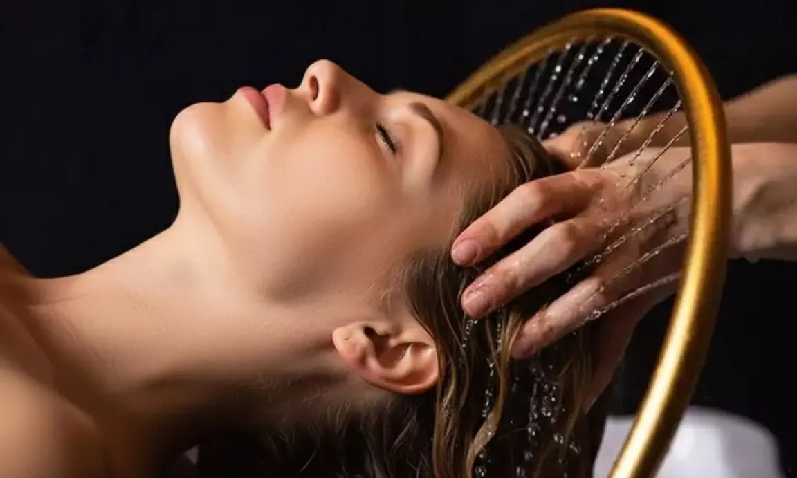 Head spa de 30, 60 o 90 minutos con opción a tratamiento, masaje capilar y kobido, color y más; ahorra al 56% - Primary Image