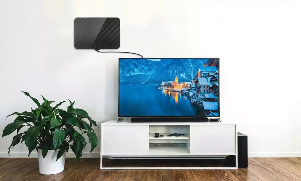 Digitale televisie-antenne voor binnen