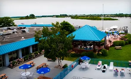 $65 for a One-Night Stay and $20 Toward American Fare at Holiday Inn Grand Haven & Spring Lake in Spring Lake (Up to $149 Value) - Primary Image