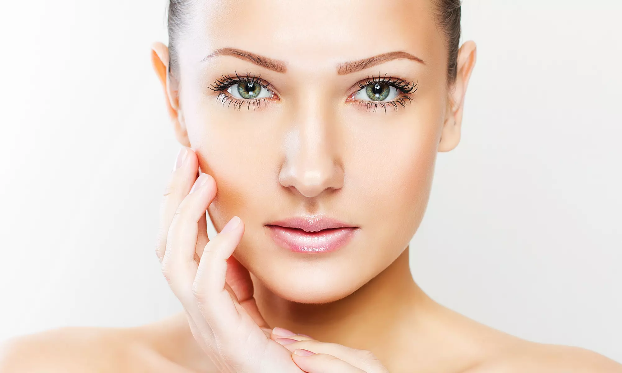 1 o 2 sesiones de exosomas con dermapen en rostro completo con limpieza facial superficial con 78% de descuento - Primary Image